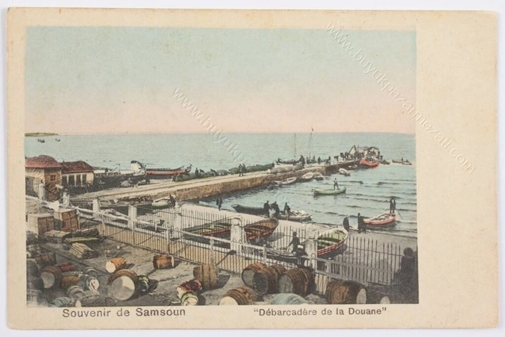 Samsun'un tarihi eski fotoğrafları - Birçok tarihi belge ve arşivlerden derlediğimiz, Samsun Limanı, Samsun Dolgu Sahası, Samsun Fuarı ve bugünlerde yıkımı - Resim 15