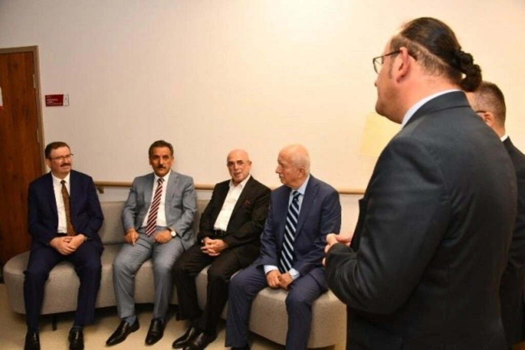 Büyük Anadolu Hastaneleri yeni hizmet binası tanıtılıyor - Resim 11