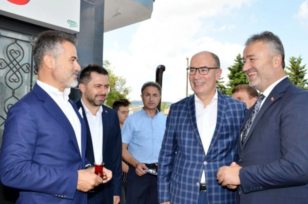 19 Mayıs İlçesinde Geleneksel Bayramlaşma - Resim 8