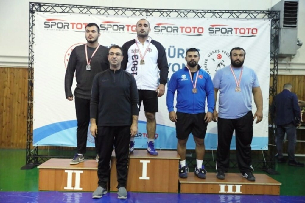 Samsun Yakakent Belediye Spor Kulübü'nden büyük başarı - Resim 3