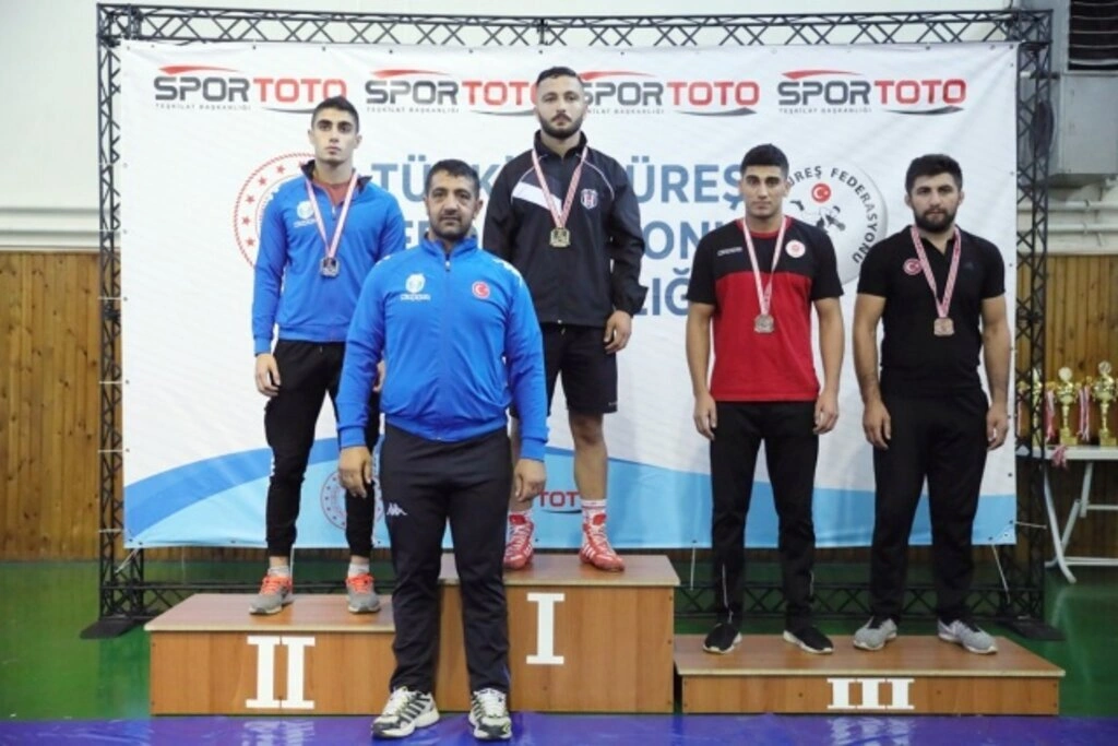 Samsun Yakakent Belediye Spor Kulübü'nden büyük başarı - Resim 4