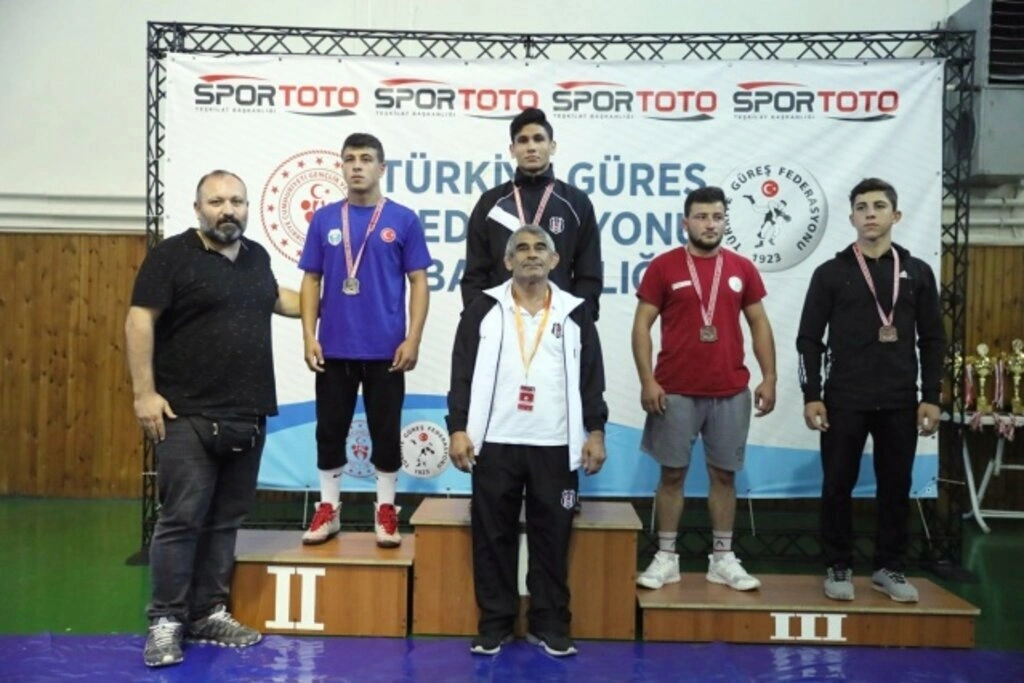Samsun Yakakent Belediye Spor Kulübü'nden büyük başarı - Resim 15