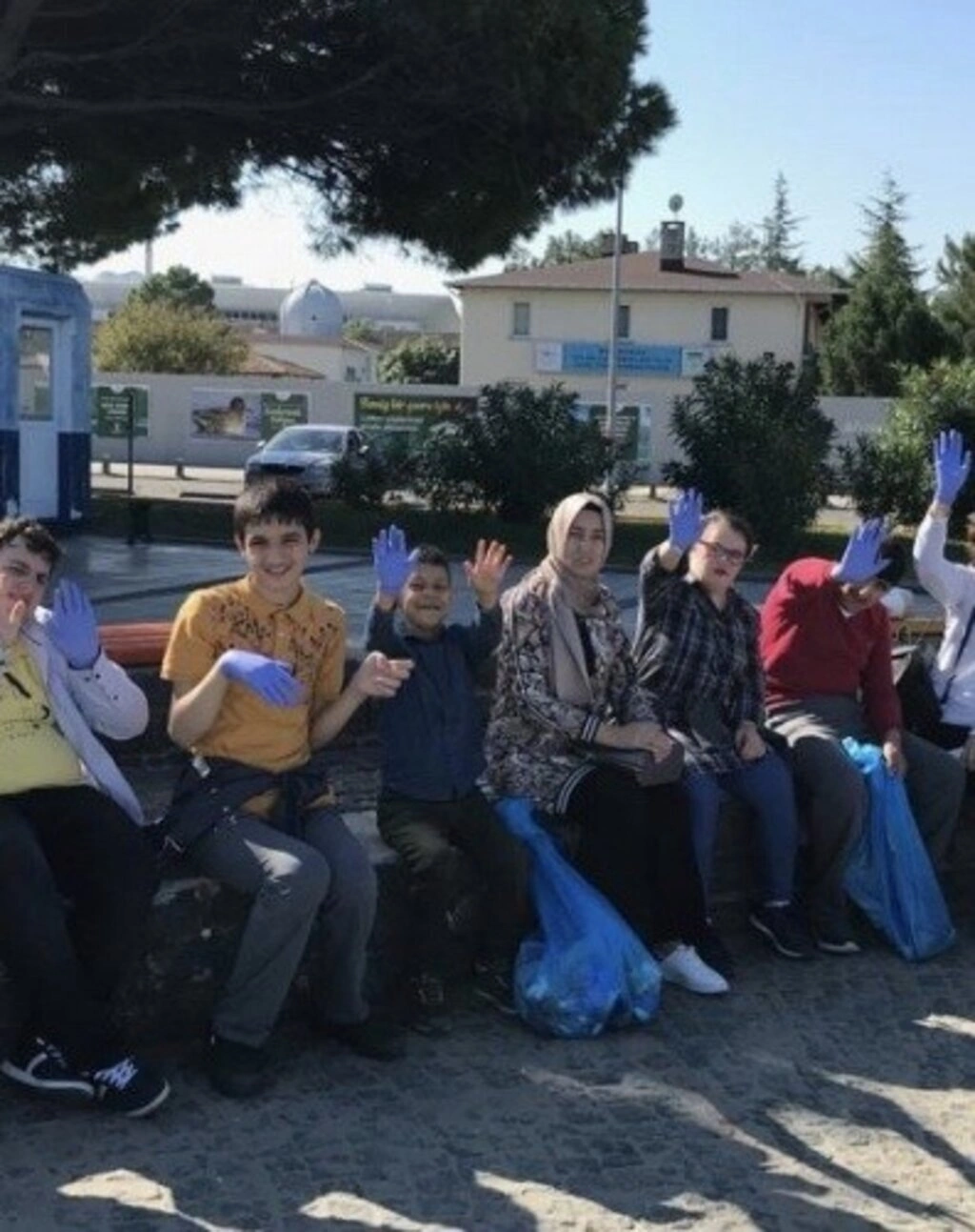 ÖZEL ÖĞRENCİLERDEN BİR SOSYAL SORUMLULUK HAREKETİ - Resim 1
