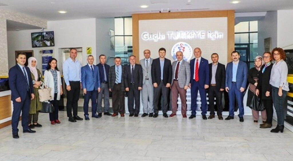 Gençlik ve Spor İl Müdürlüğü'nde planlama ve değerlendirme toplantısı - Resim 1