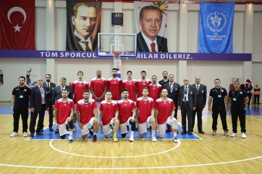 Samsunspor Basketbol ilk maçında sahadan mağlup aydıldı - Resim 2