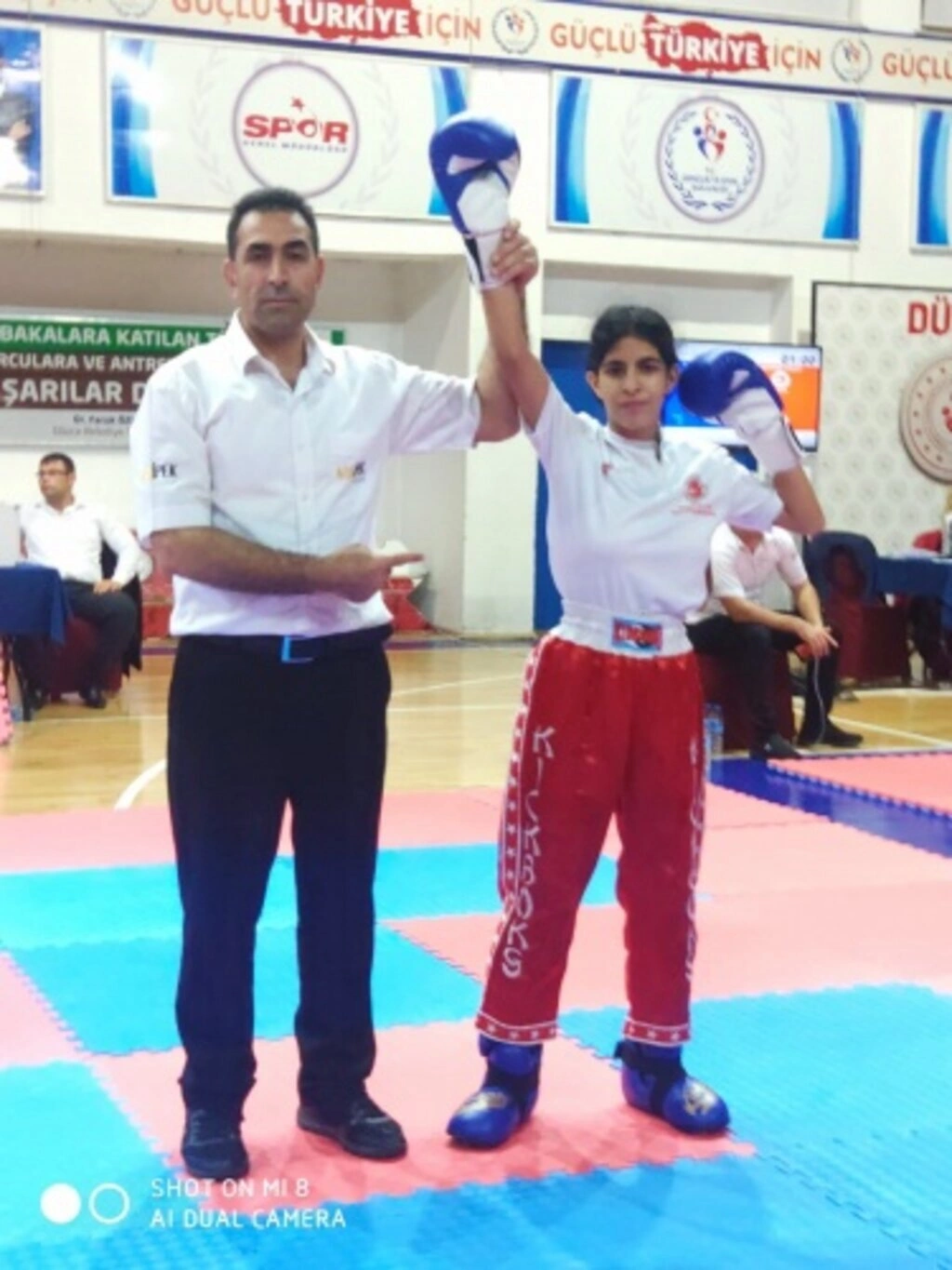 İLKADIM BELEDİYESİ KİCK BOKS TAKIMI KULÜPLER ARASI ŞAMPİYON OLDU - Resim 3