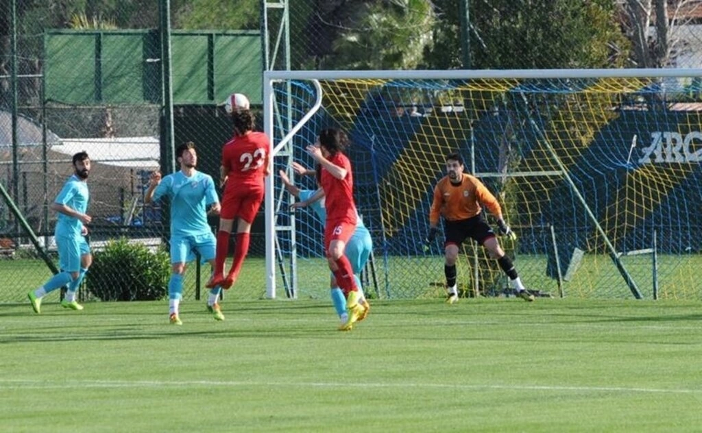 Samsunspor Orduspor hazırlık maçı 1-1 - Resim 17