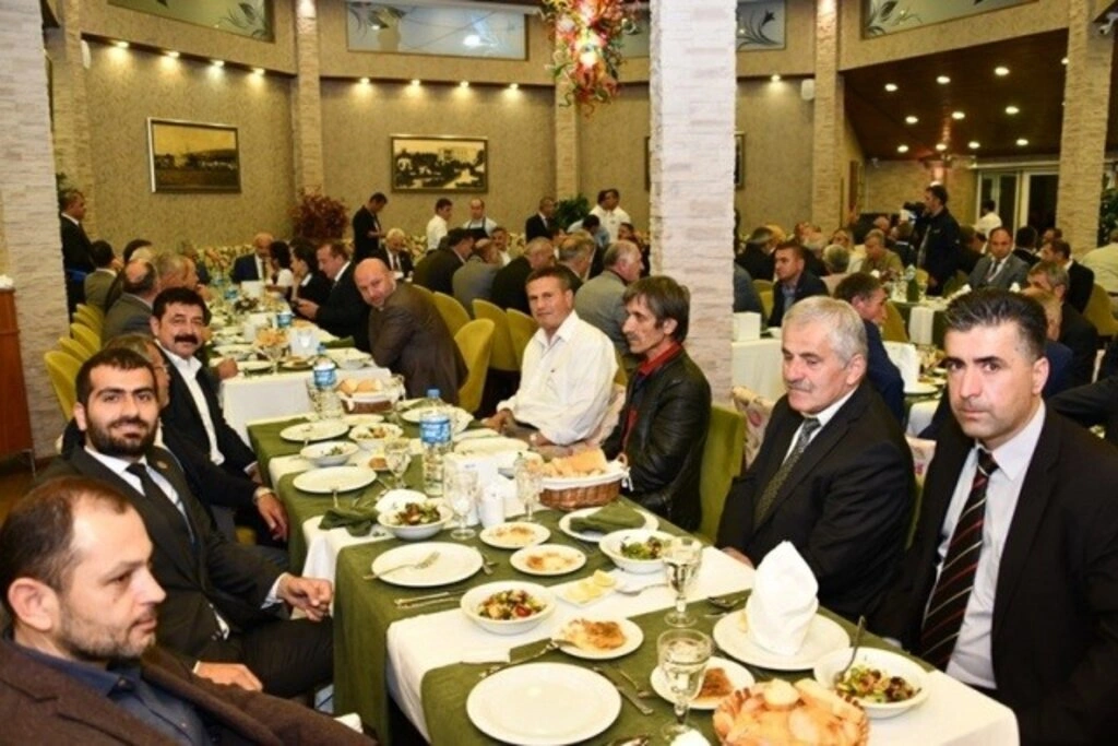 Muhtarlar Günü kapsamında Sevgi Kafe’de akşam yemeği düzenlendi - Resim 7