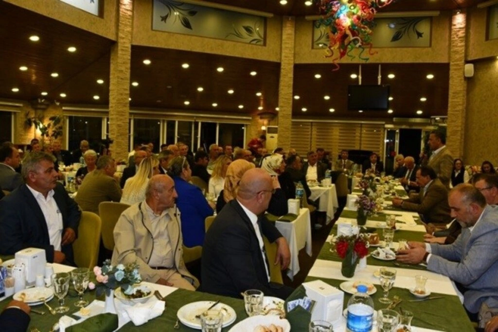 Muhtarlar Günü kapsamında Sevgi Kafe’de akşam yemeği düzenlendi - Resim 18