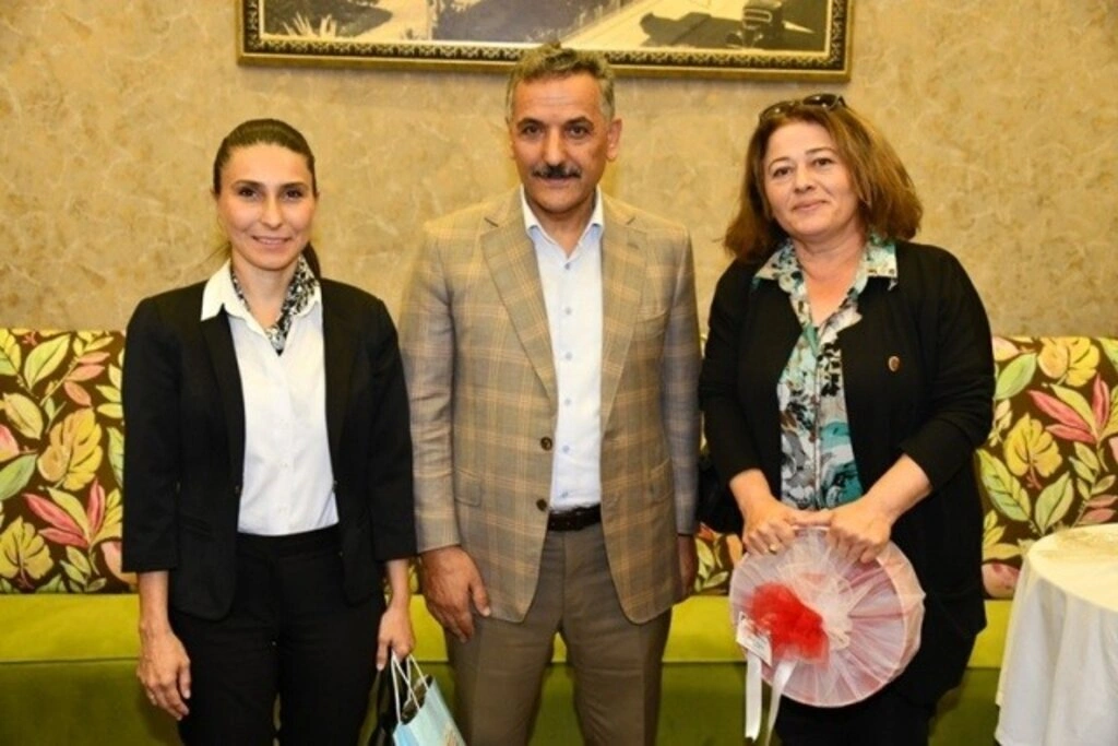 Muhtarlar Günü kapsamında Sevgi Kafe’de akşam yemeği düzenlendi - Resim 22