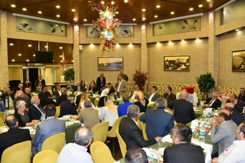 Muhtarlar Günü kapsamında Sevgi Kafe’de akşam yemeği düzenlendi - Resim 25