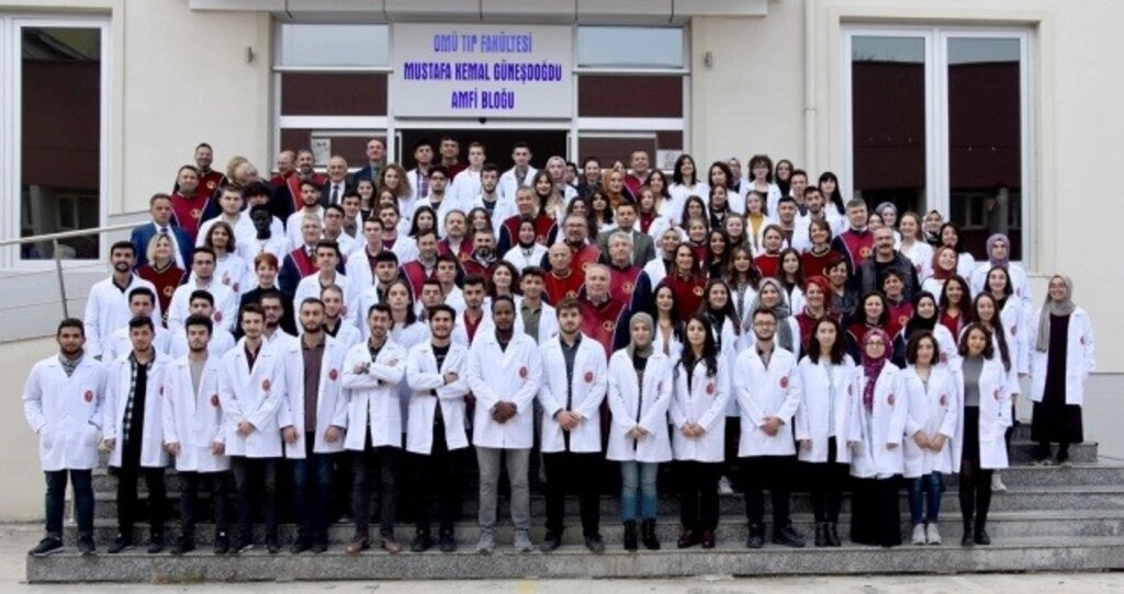 Veteriner Hekim Adayları Önlüklerini Giydi - Resim 13