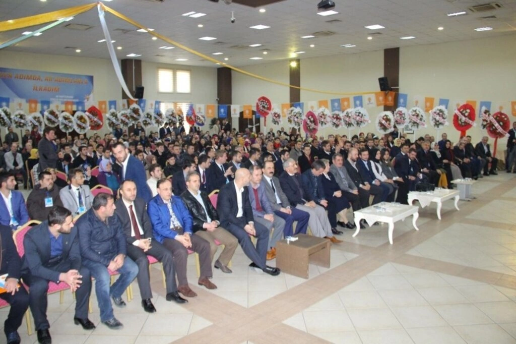 AK Parti İlkadım İlçe Gençlik Kolları 2. Olağan Kongresi  - Resim 4