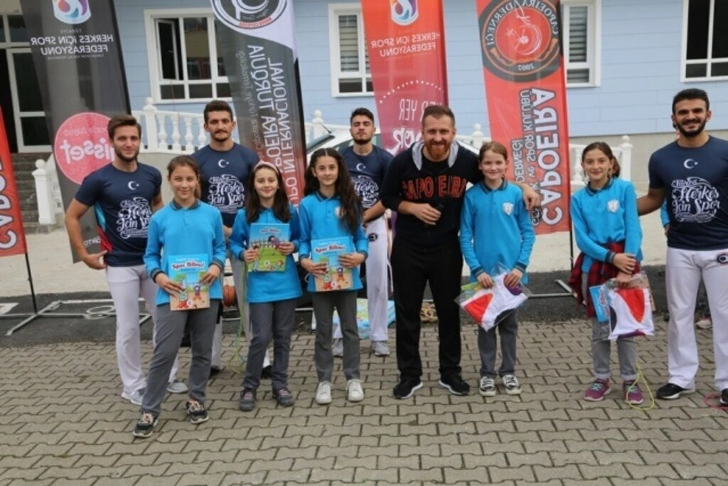 Tekkeköy Gökçe Karaoğlan Ortaokulu'nda ödüllü spor etkinliği - Resim 8