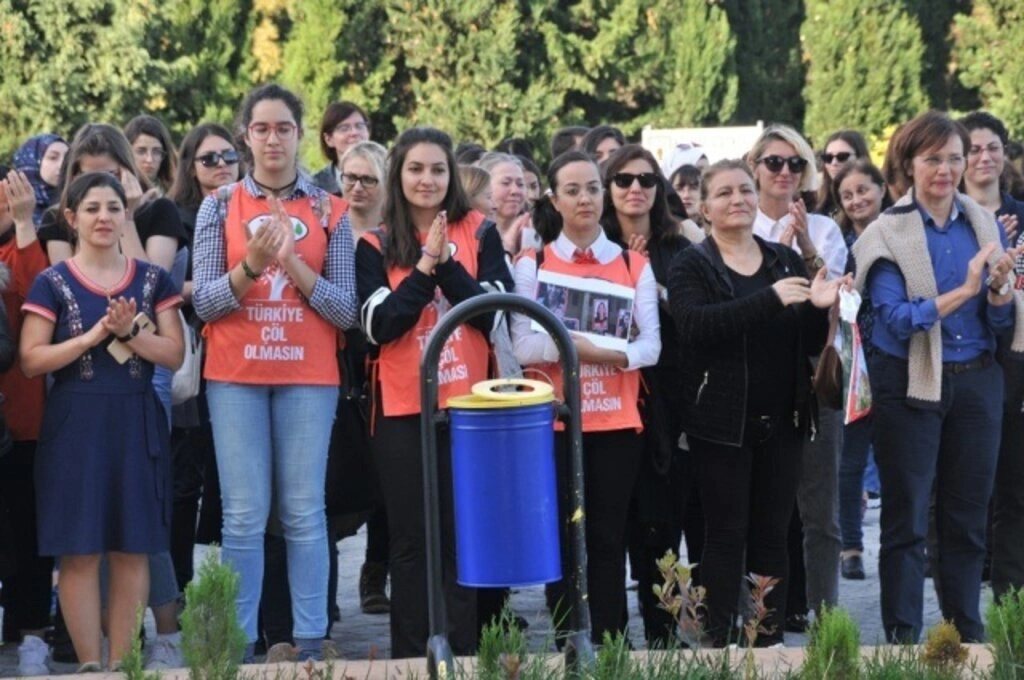 OKTAM'dan Her Çınar Fidanı; Kadınları Yaşatsın Diye - Resim 5