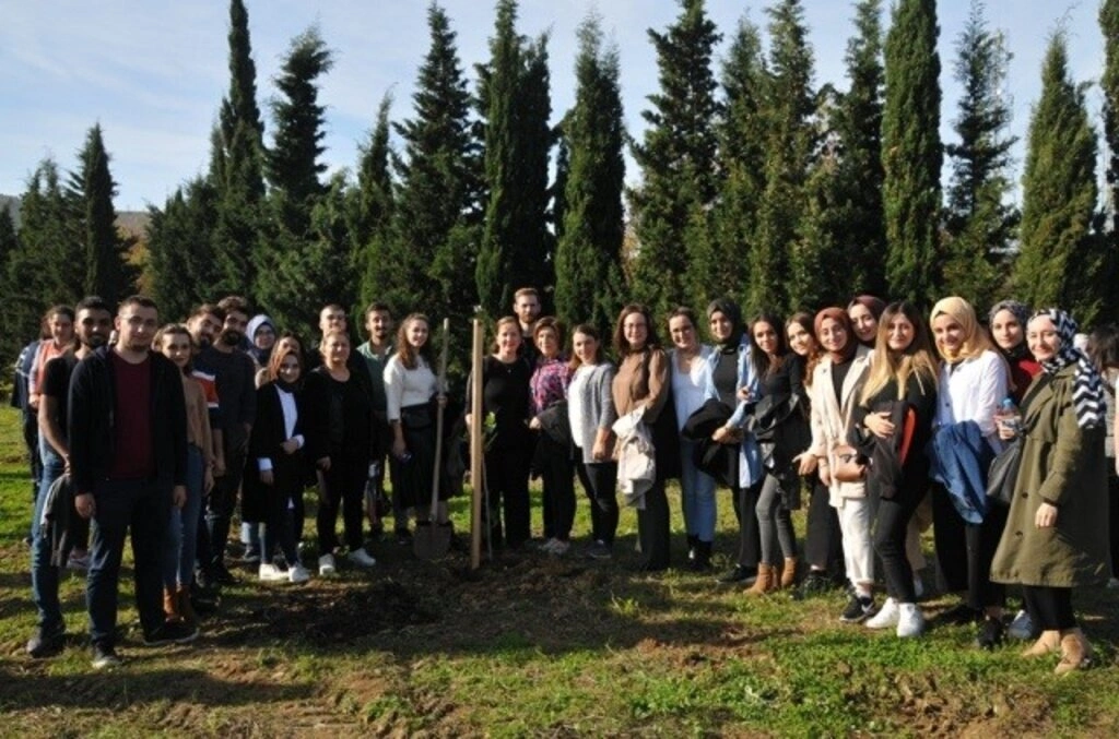 OKTAM'dan Her Çınar Fidanı; Kadınları Yaşatsın Diye - Resim 8