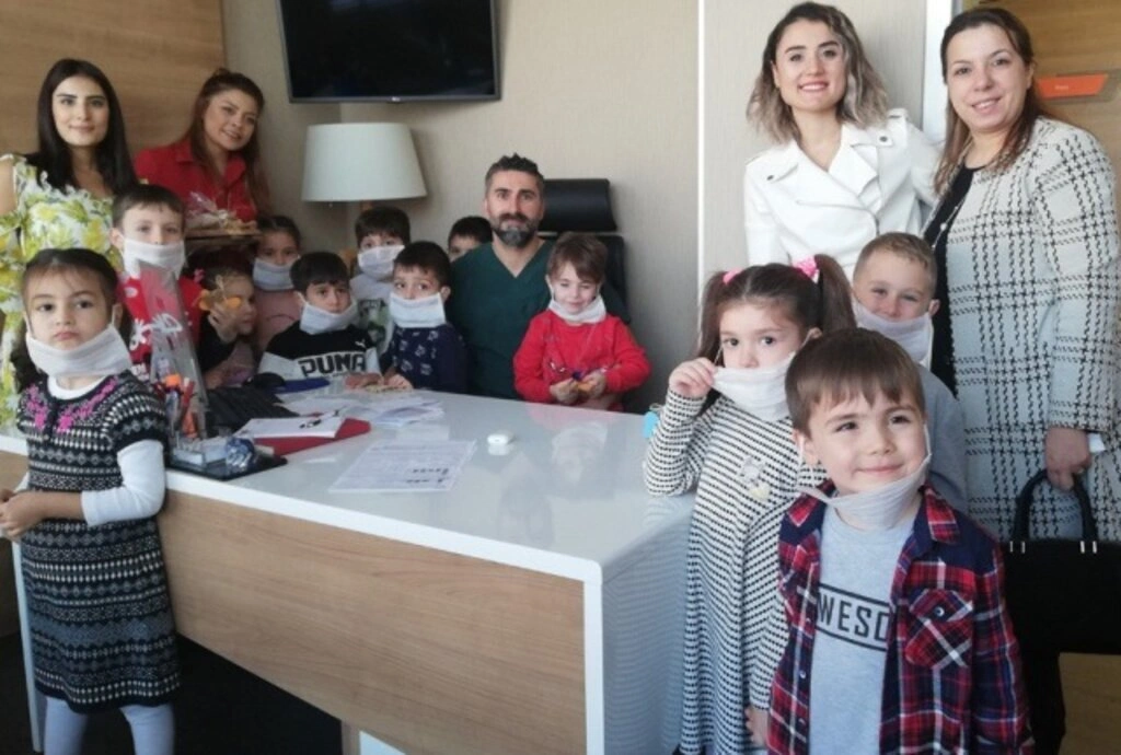 LÖSEMİYE KARŞI EL ELE KERMESİ! - Resim 3