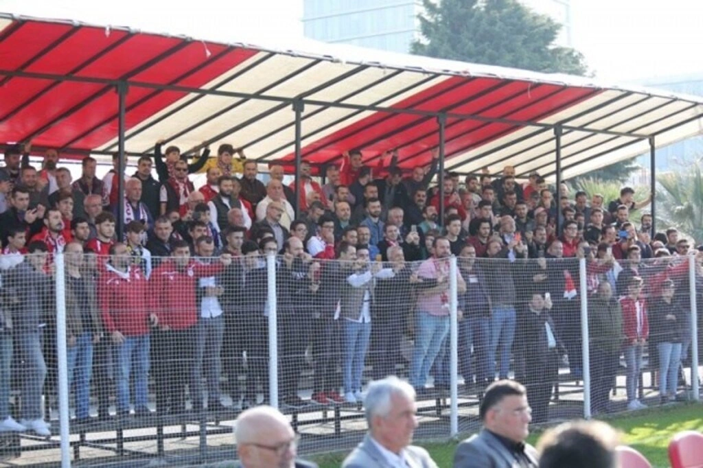 Ertuğrul Sağlam imzayı attı - Resim 10