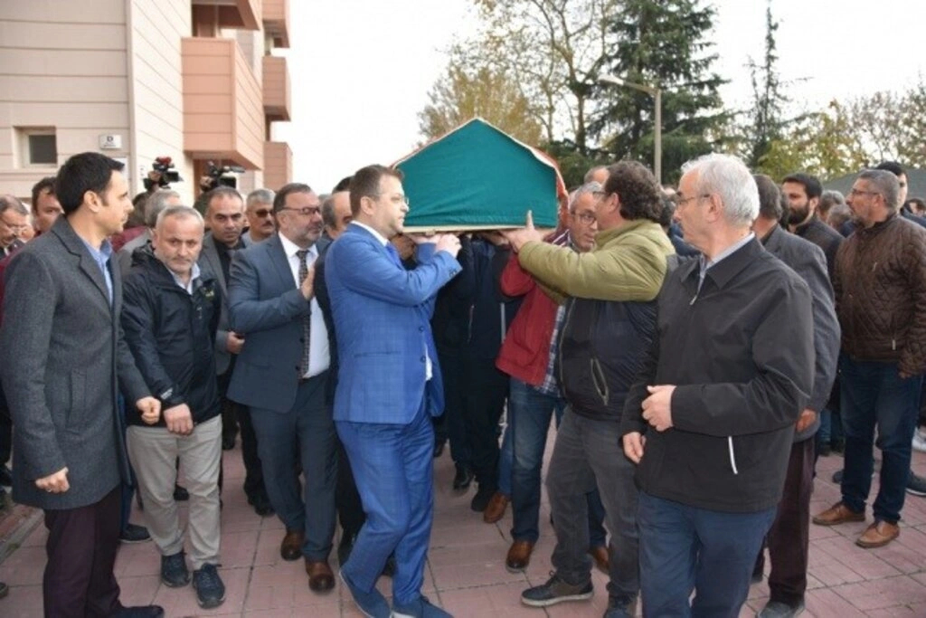 Prof. Dr. Emine Coşkun’a Hazin Veda - Resim 2