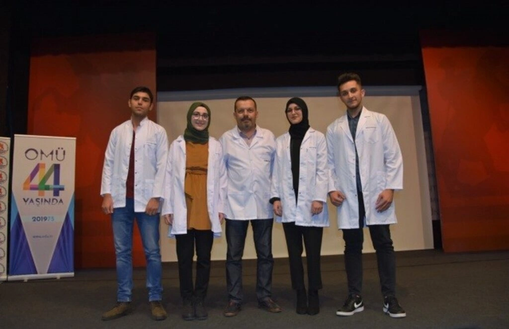 Genç Diş Hekimi Adayları Beyaz Önlüklerini Giydi - Resim 14