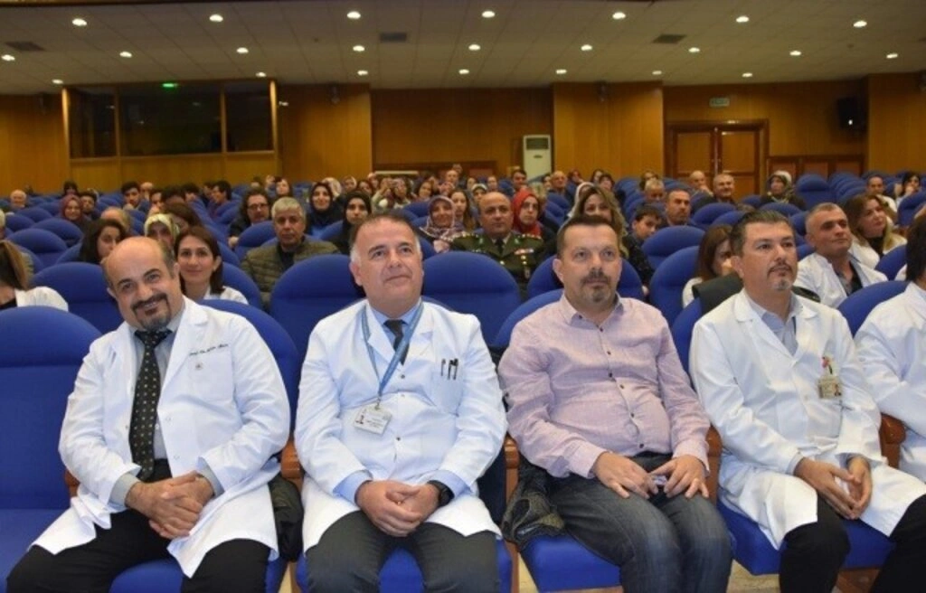 Genç Diş Hekimi Adayları Beyaz Önlüklerini Giydi - Resim 21