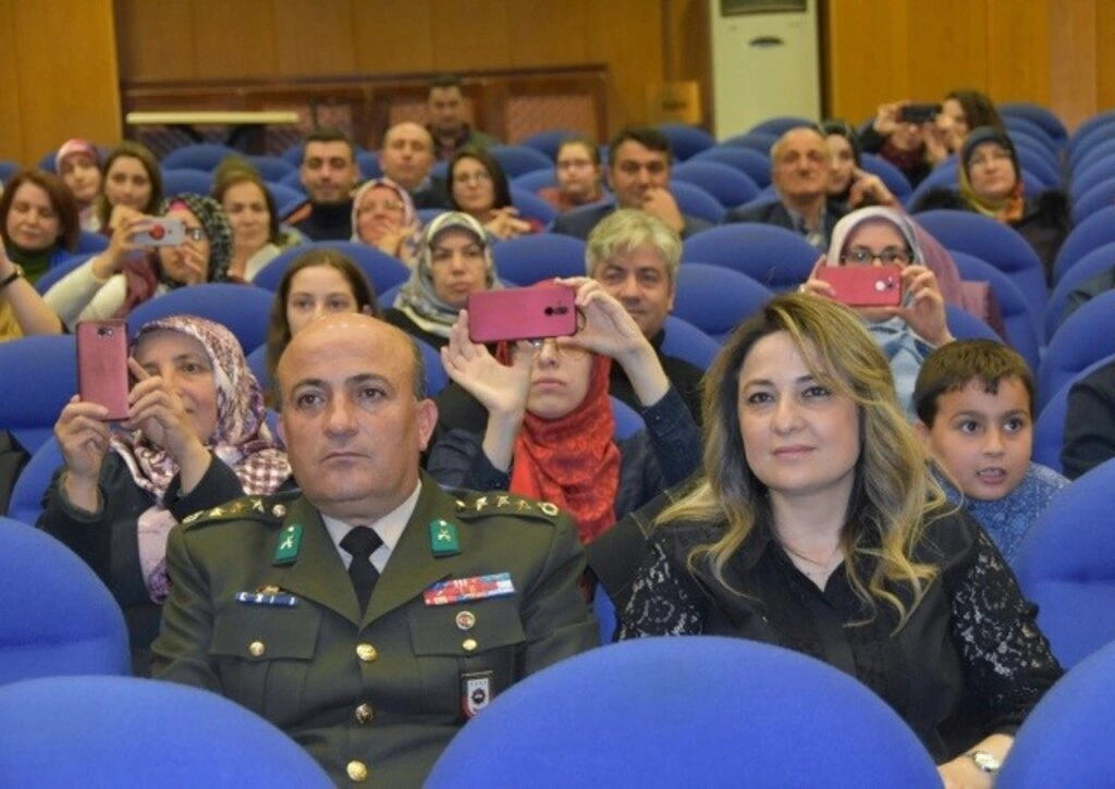 Genç Diş Hekimi Adayları Beyaz Önlüklerini Giydi - Resim 25