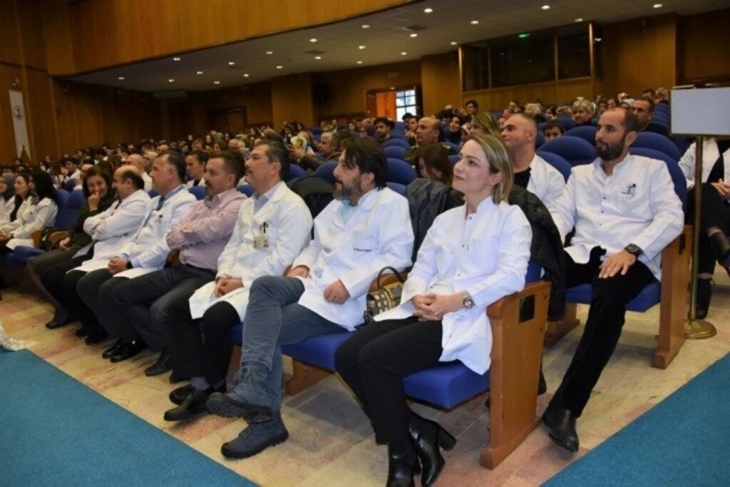 Genç Diş Hekimi Adayları Beyaz Önlüklerini Giydi - Resim 29
