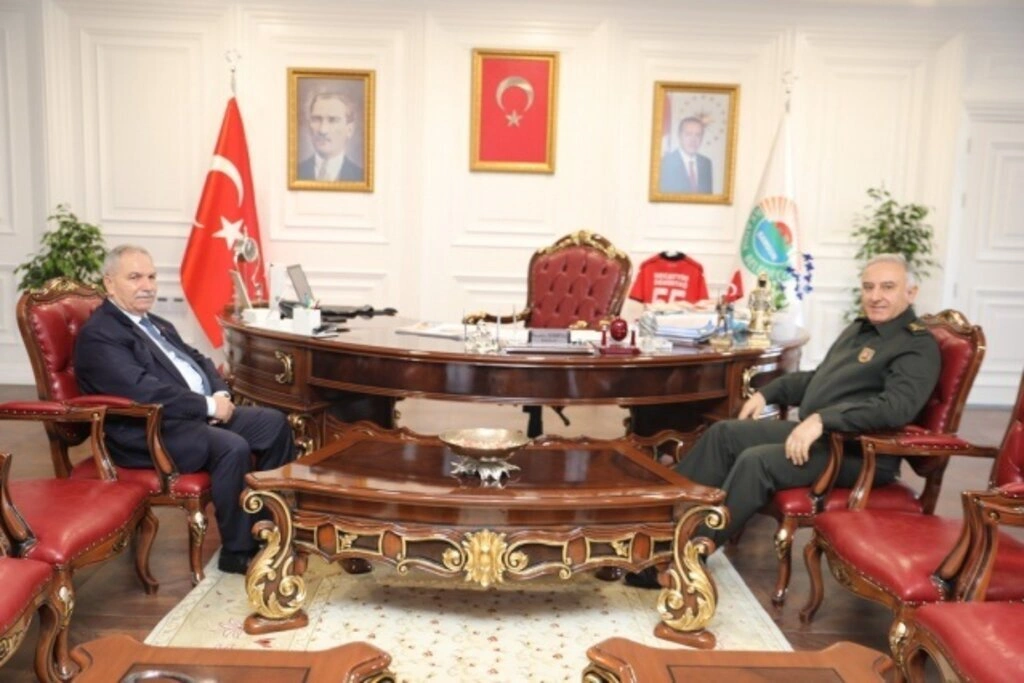 Samsun Garnizon Komutanı Üstün'den İlkadım Belediyesi'ne ziyaret - Resim 7