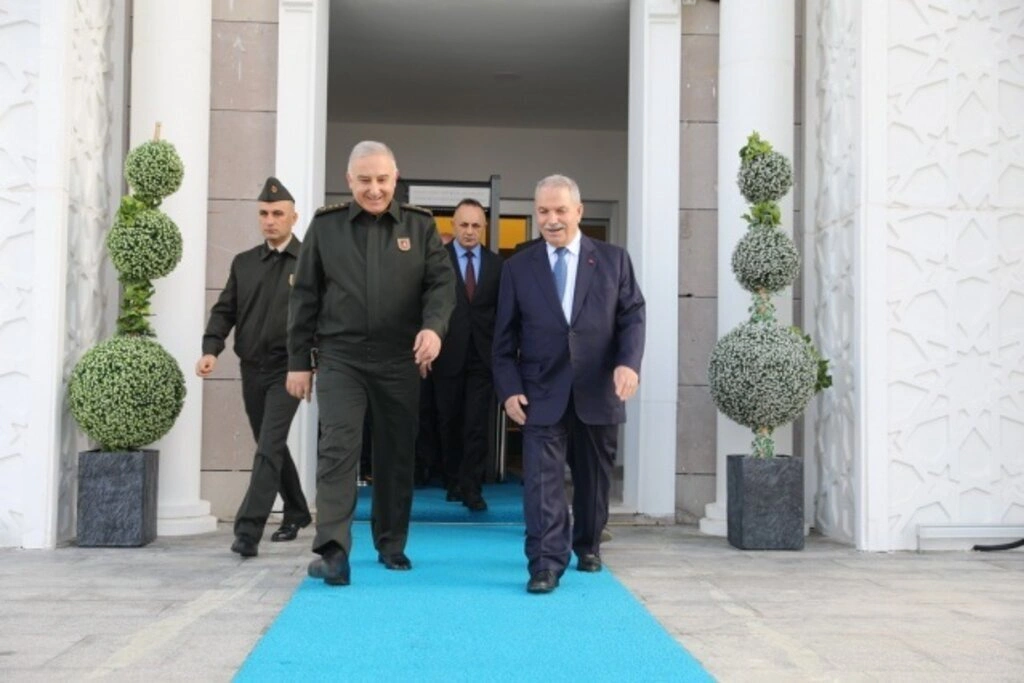 Samsun Garnizon Komutanı Üstün'den İlkadım Belediyesi'ne ziyaret - Resim 8