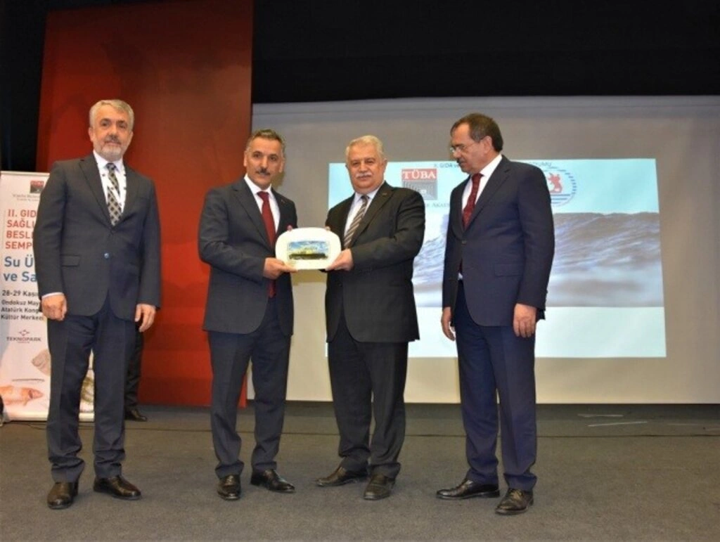 TÜBA Paydaşlığıyla Gıda ve Sağlıklı Beslenme Sempozyumu’nun İkincisi Samsun’da - Resim 9