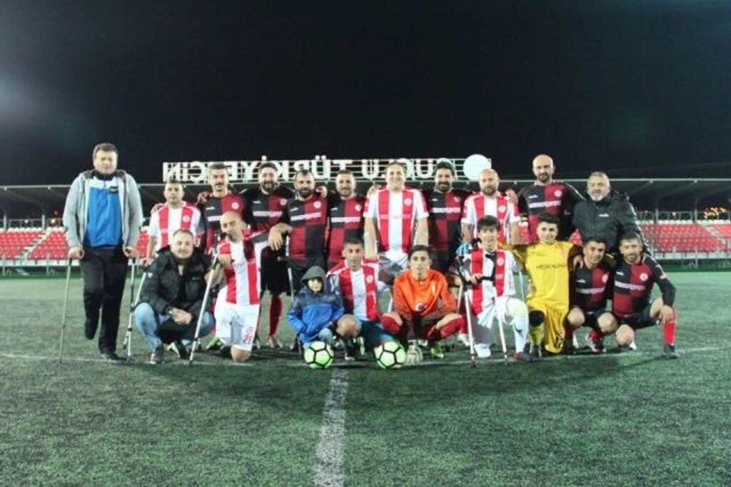 KADEF Gençlik Kolları'ndan anlamlı etkinlik - Resim 7