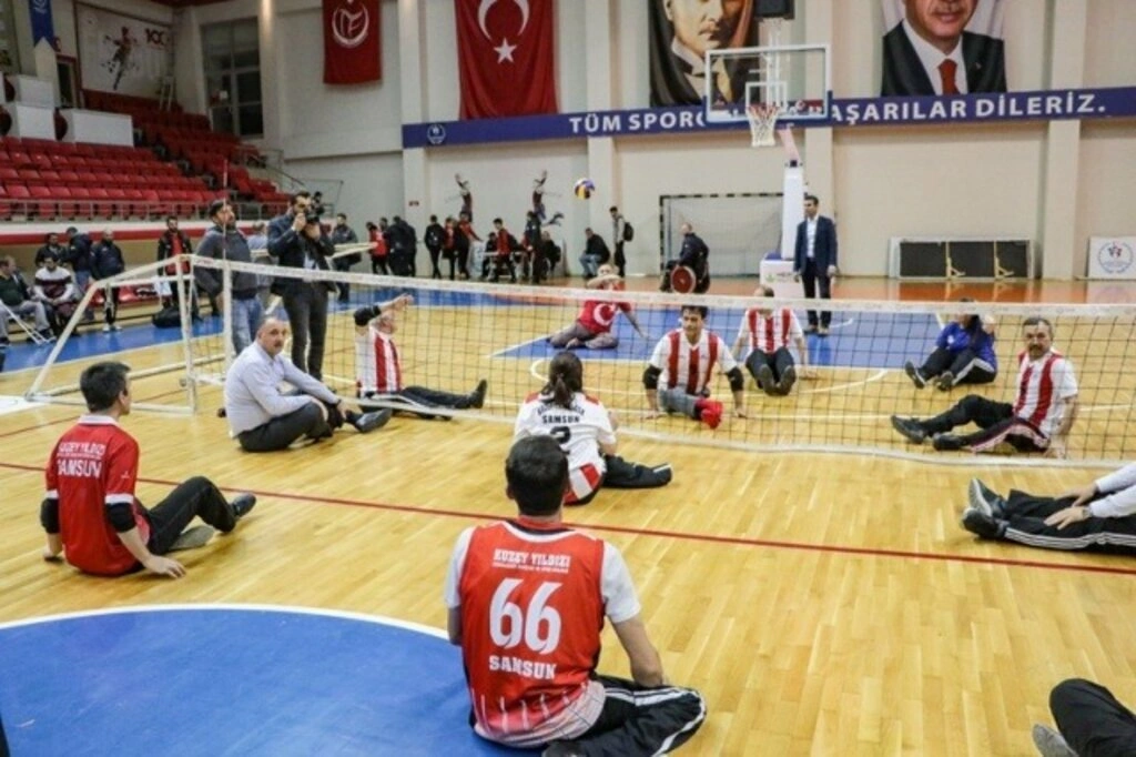 Samsun protokolü ile engelliler çeşitli branşlarda turnuva yaptılar - Resim 14