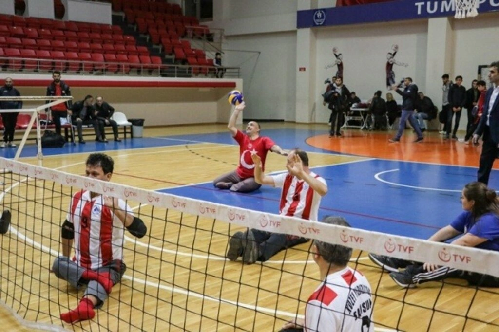 Samsun protokolü ile engelliler çeşitli branşlarda turnuva yaptılar - Resim 15