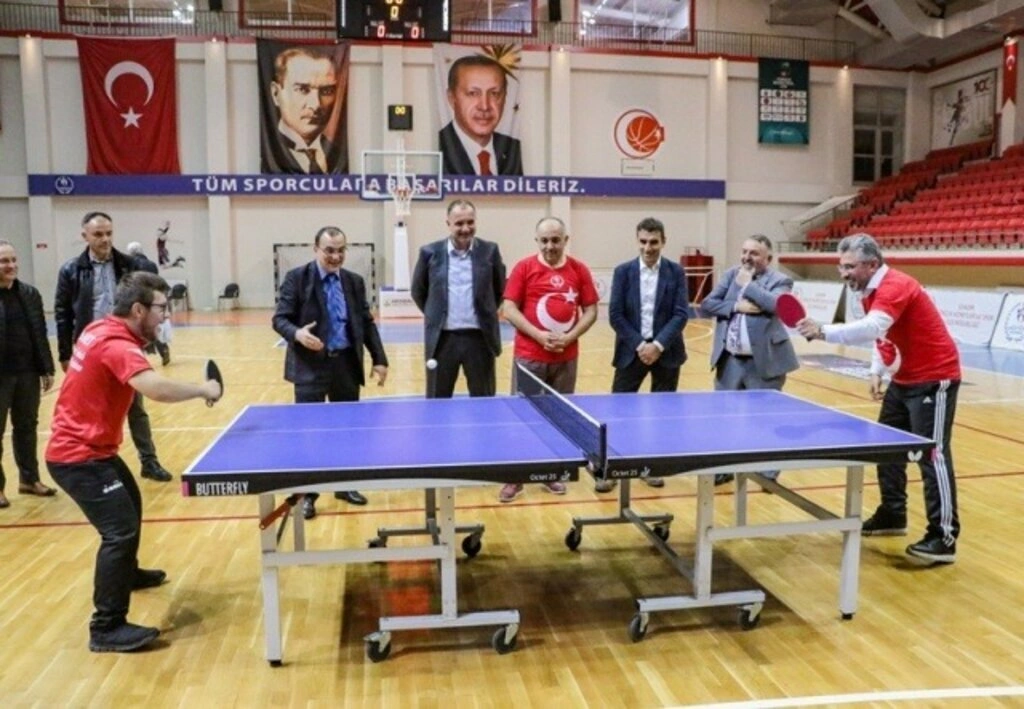 Samsun protokolü ile engelliler çeşitli branşlarda turnuva yaptılar - Resim 18