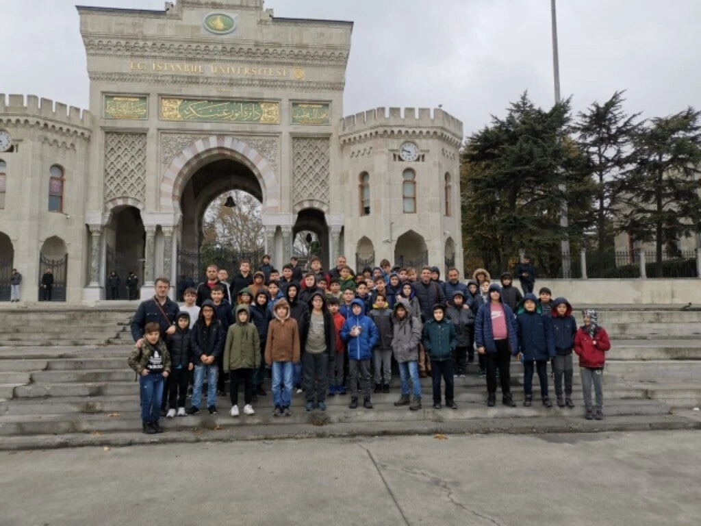 TÜGVA'lı gençlerden Ecdada Vefa ziyareti - Resim 5
