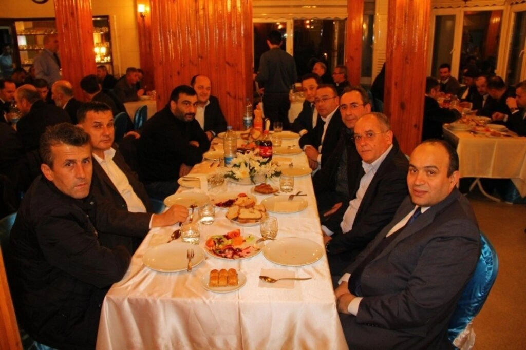AK Parti Samsun İl Başkan Adayı Muharrem Göksel'in delegelere vermiş olduğu yemek programı - Resim 5