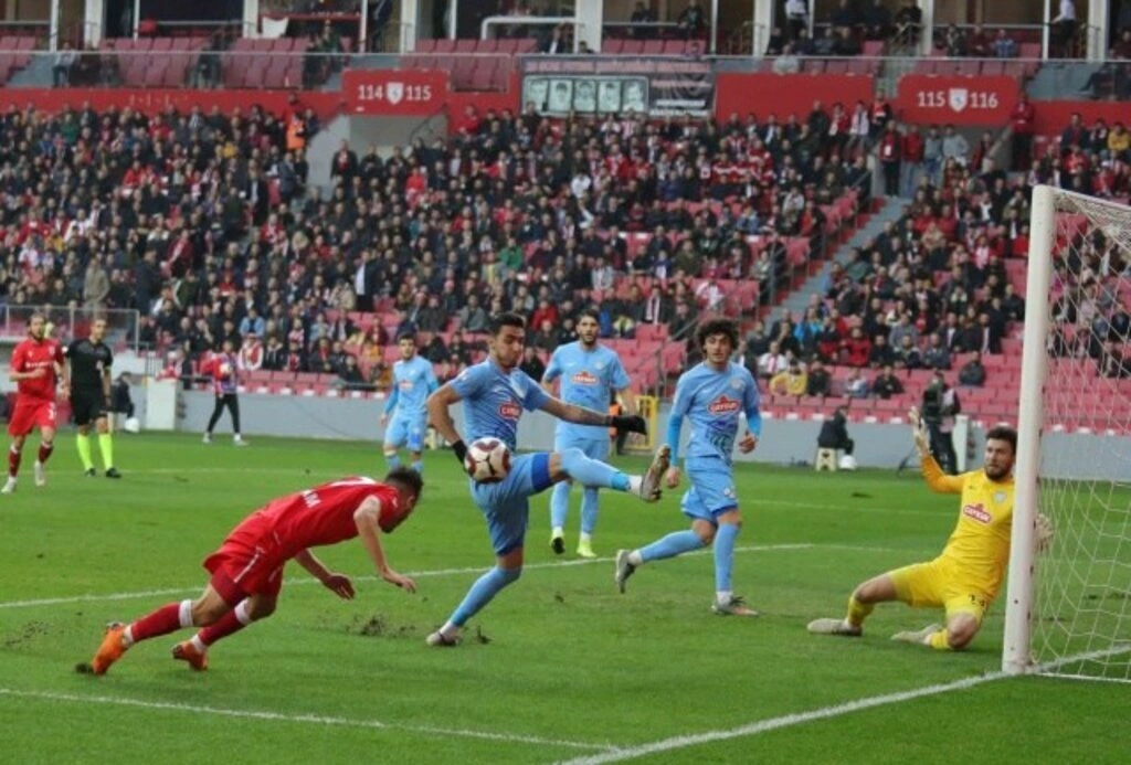 Samsunspor Çaykur Rizespor maçı fotoğrafları - Resim 13
