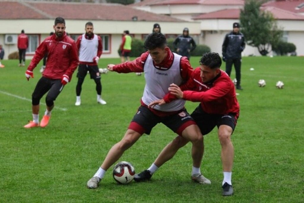 Samsunspor Gümüşhanespor maçının hazırlıklarını sürdürüyor - Resim 4
