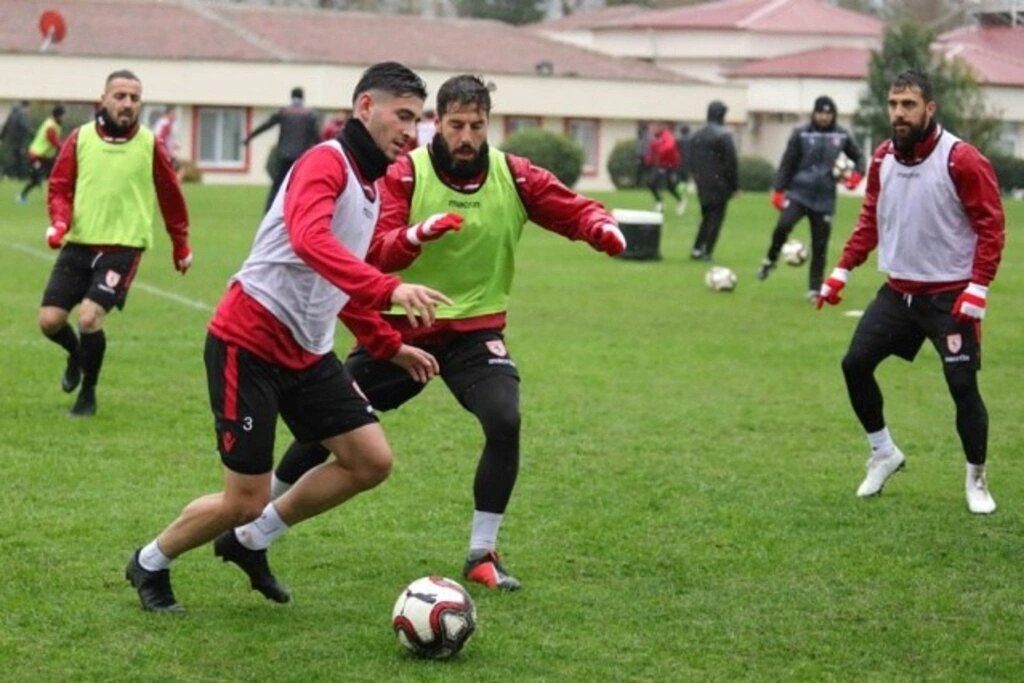 Samsunspor Gümüşhanespor maçının hazırlıklarını sürdürüyor - Resim 6
