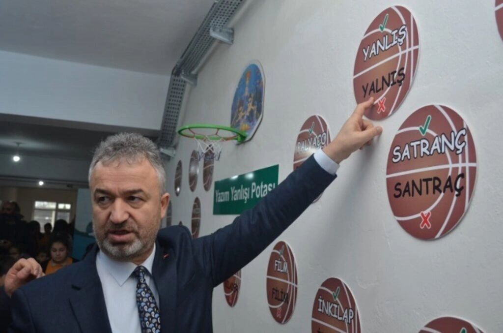 19 Mayıs'ta Türkçe Sokağı Açıldı - Resim 1