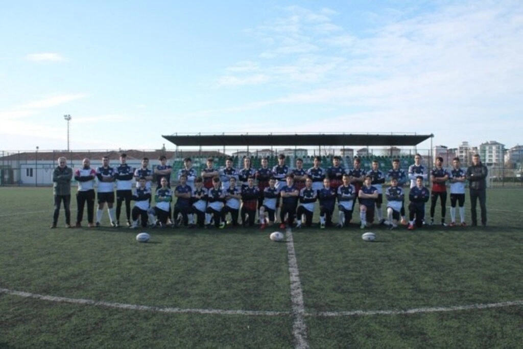 Samsun U18 Erkek Ragbi Takımları sezon önce ilk sınavlarına çıktılar - Resim 2