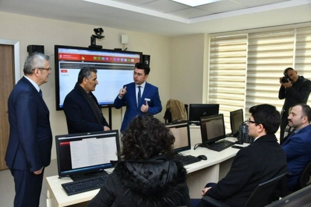 Samsun Vergi Dairesi Başkanlığı yeni binasında hazırlık yapıyor - Resim 6