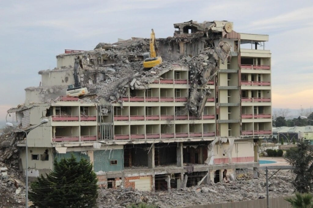 Büyük Samsun oteli yıkım çalışması - Resim 12