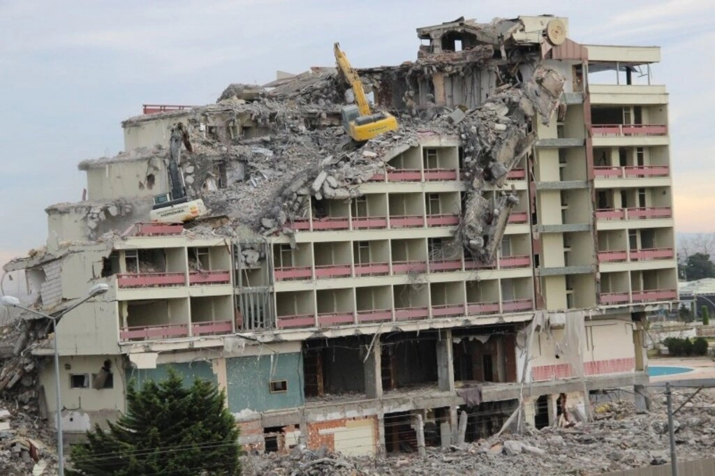 Büyük Samsun oteli yıkım çalışması - Resim 14