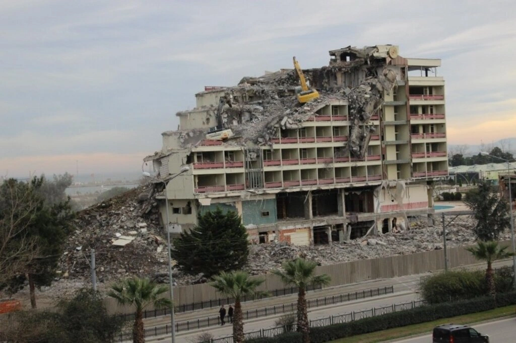 Büyük Samsun oteli yıkım çalışması - Resim 15