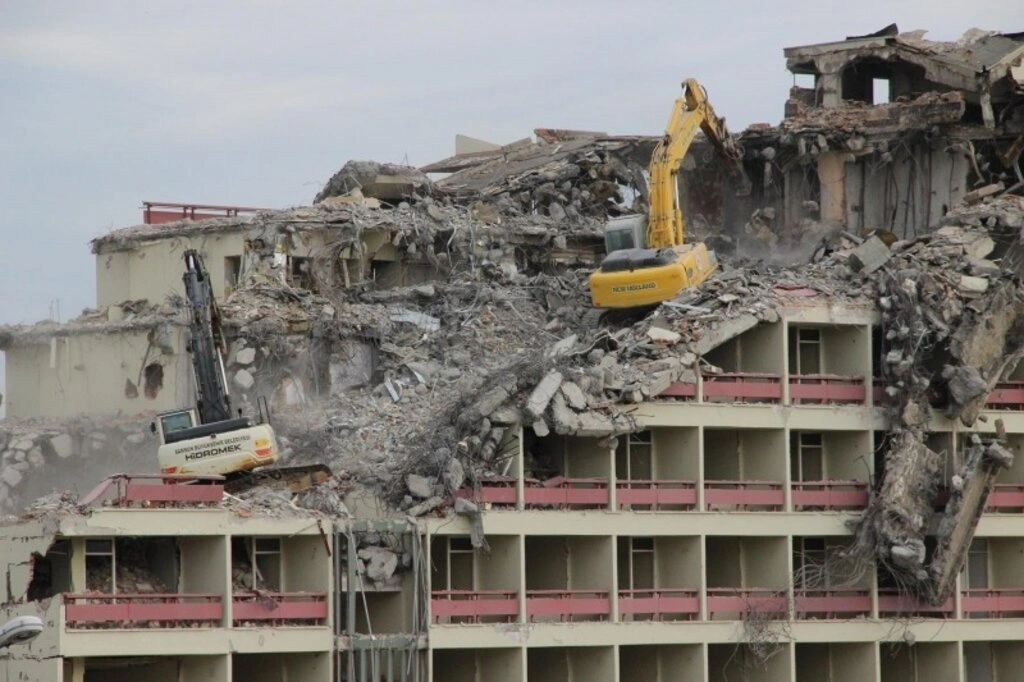 Büyük Samsun oteli yıkım çalışması - Resim 20