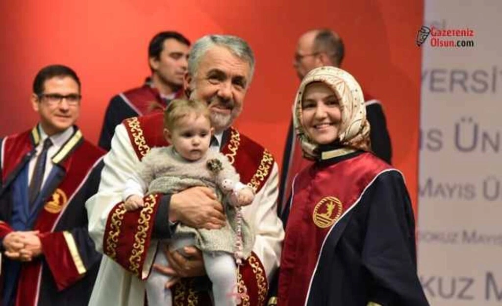 OMÜ’de Aşama Kaydeden Öğretim Üyeleri Biniş Giydi - Resim 12