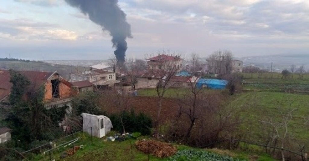 Tekkeköy Kirazlık'ta yangın - Resim 1