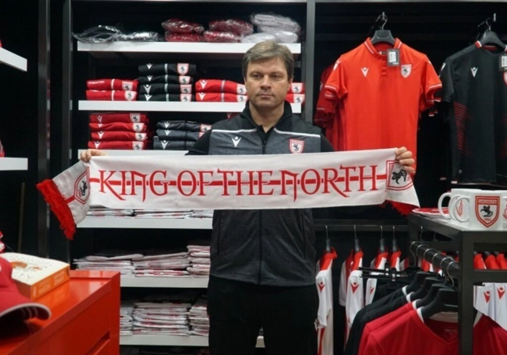 İstanbul'a Hareket Öncesi Teknik Direktör Ertuğrul Sağlam Store 55'i Gezdi - Resim 5