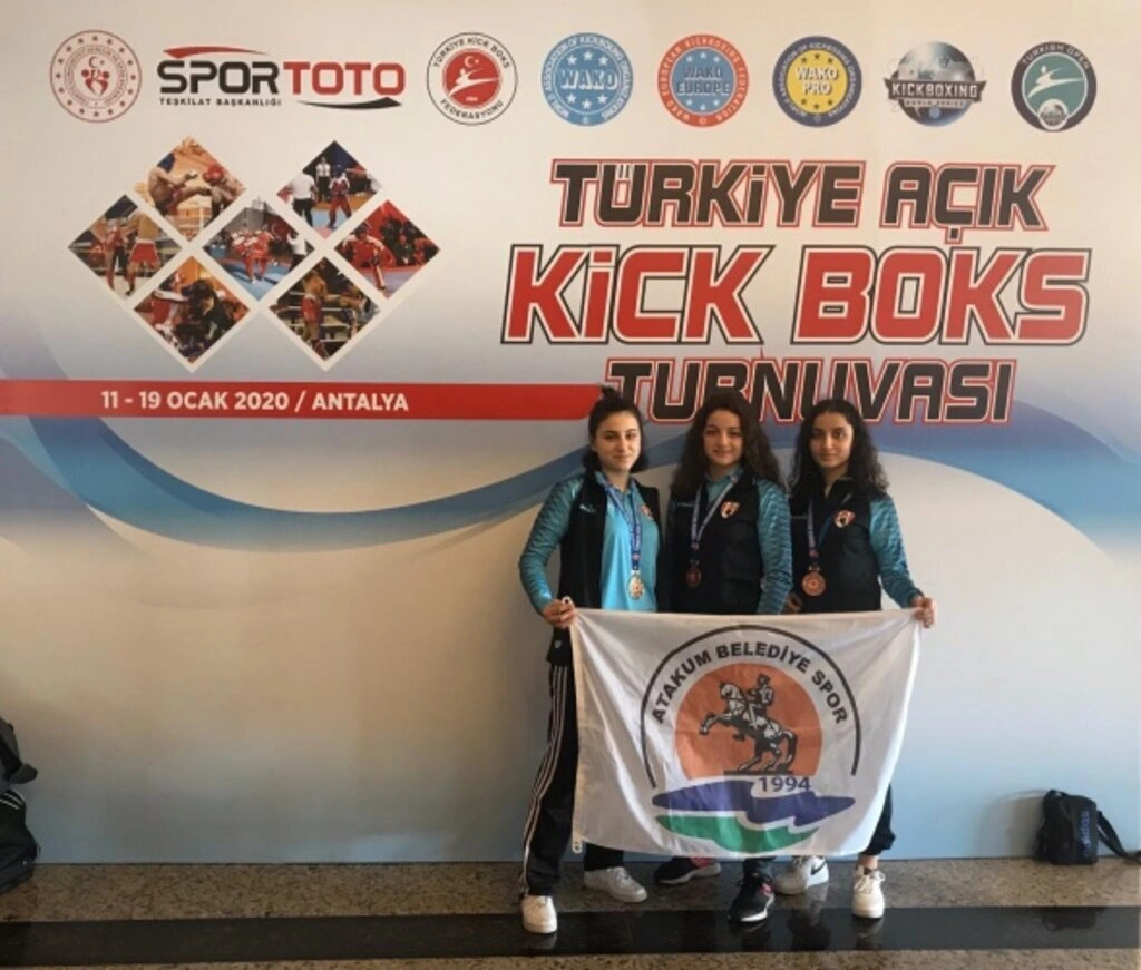 Atakum Belediyespor Kickboks Takımı'ndan önemli başarı - Resim 3